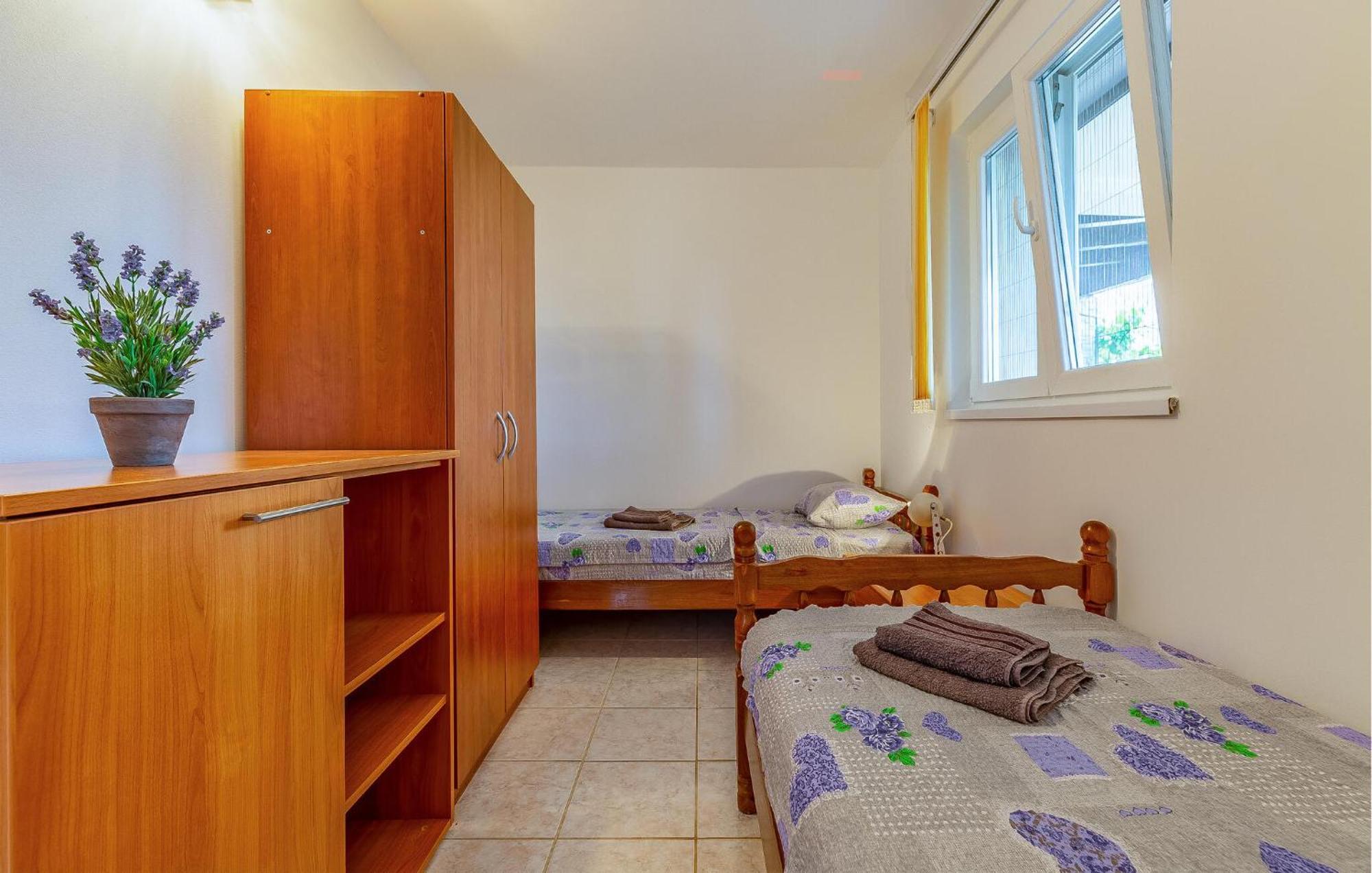 Cozy Apartment In Pula With Kitchen ภายนอก รูปภาพ